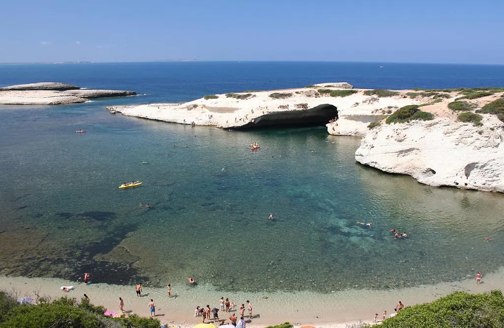 Albergo Residenziale Menhirs Putzu Idu