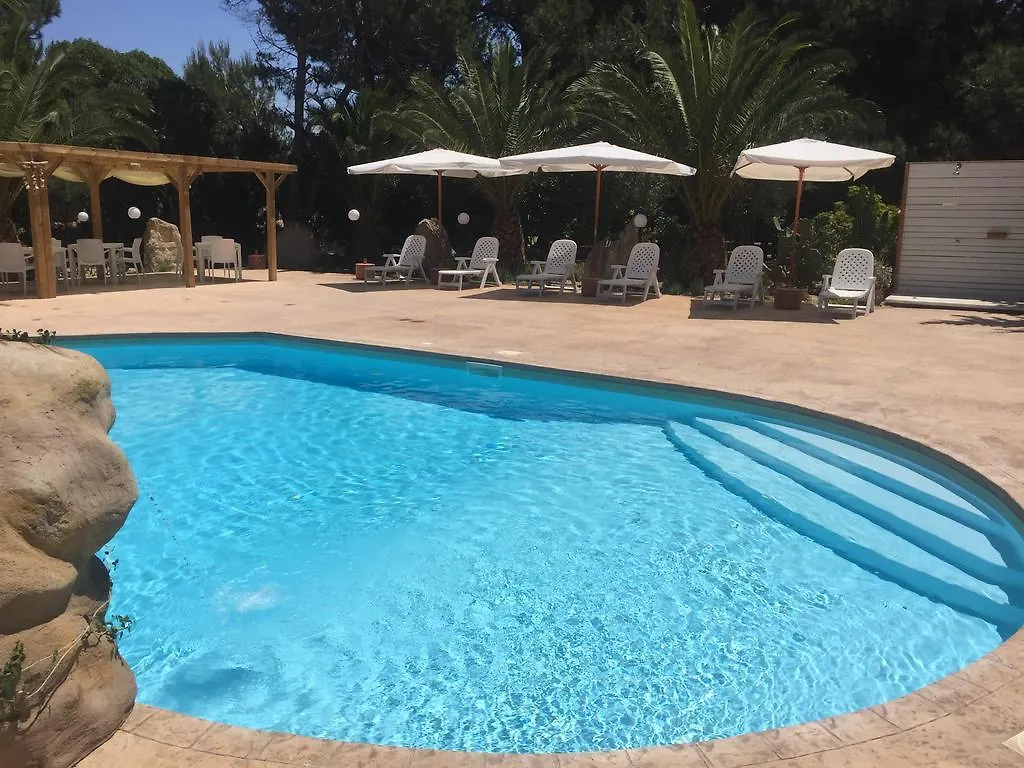 Albergo Residenziale Menhirs Putzu Idu Appart hôtel