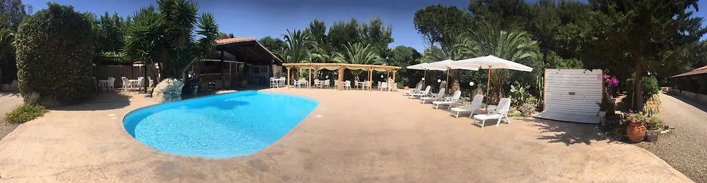 Albergo Residenziale Menhirs Putzu Idu