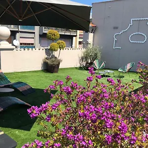 200 & Terrace 3*, Bari Italia